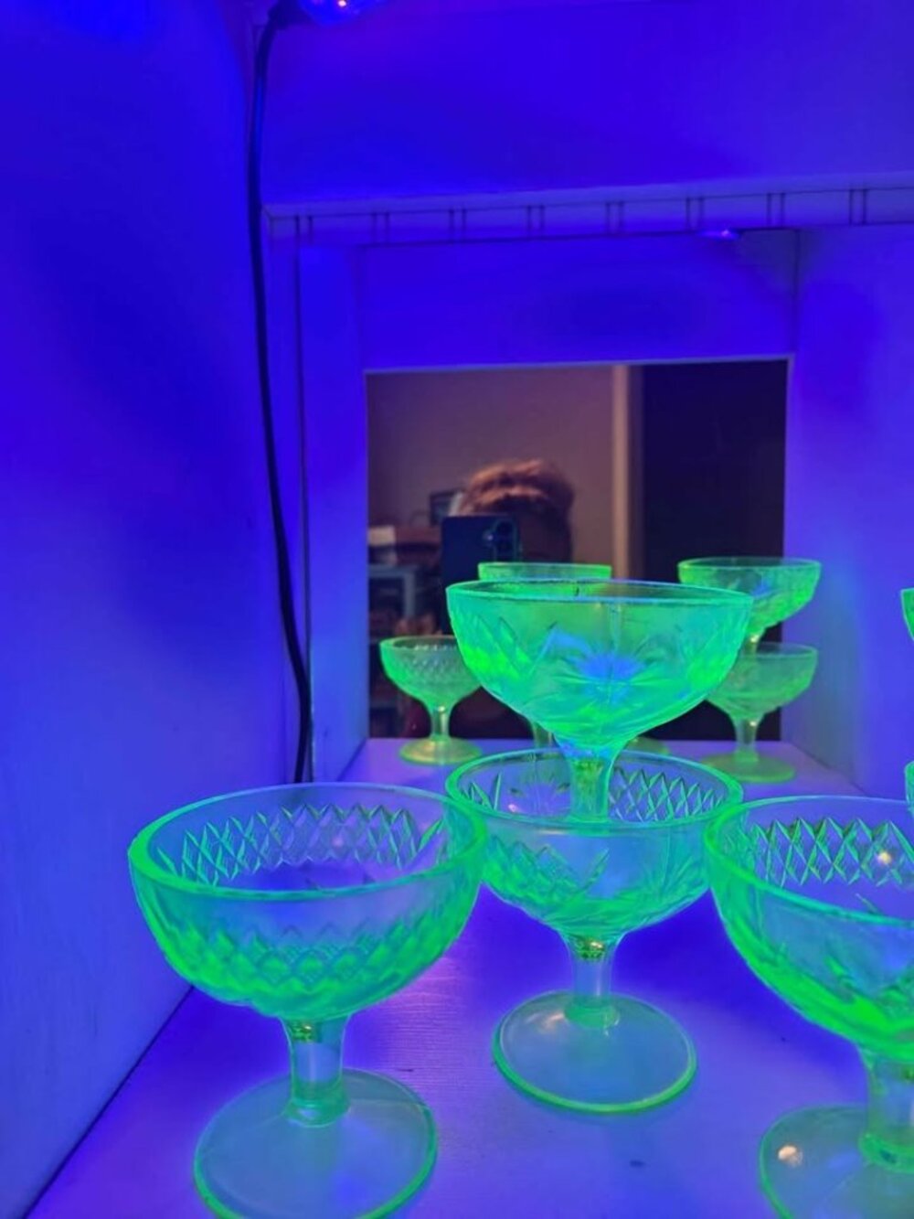 Uranium glass 6 glasses total